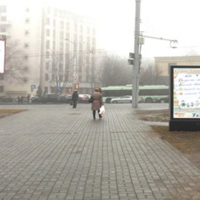 В5 - Минск, ул. Кальварийская, 24 (ТЦ Корона) слева второй